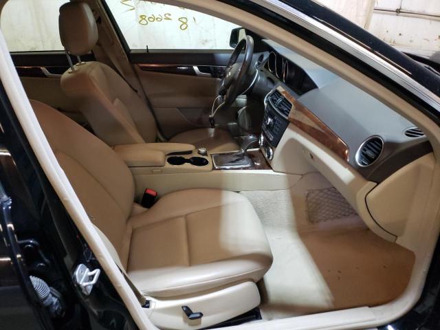 Photo 5 from auction – 2012 MERCEDES-BENZ C 300 4MAT with VIN WDDGF8BB7CA705277
