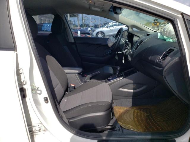Photo 5 from auction – 2018 KIA FORTE LX with VIN 3KPFL4A78JE221195