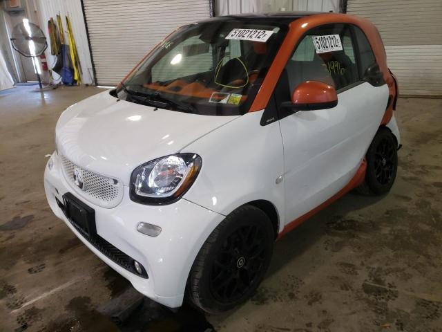 Photo 2 from auction – 2016 SMART FORTWO with VIN WMEFJ5DA1GK057833