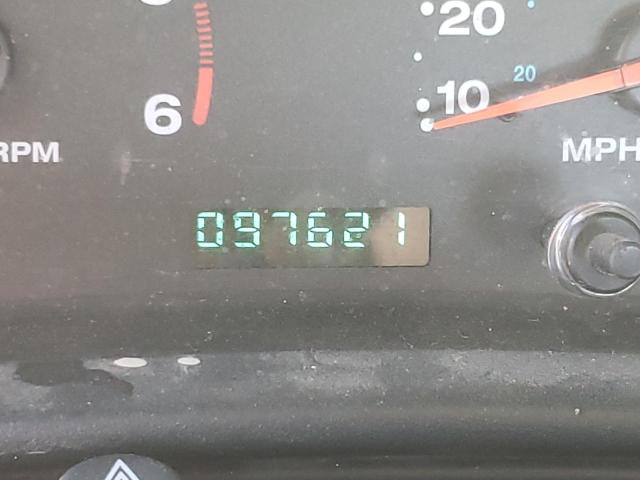 Photo 8 from auction – 2004 JEEP WRANGLER X with VIN 1J4FA39S24P744686