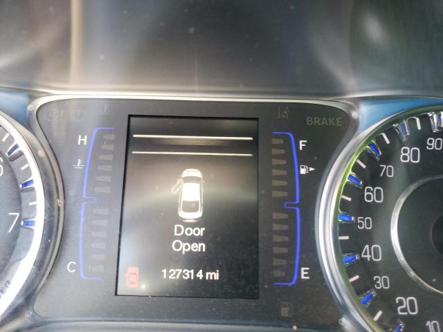 Photo 8 from auction – 2015 CHRYSLER 200 LIMITE with VIN 1C3CCCAB8FN723679