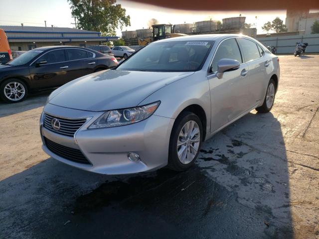 Photo 2 from auction – 2013 LEXUS ES 300H with VIN JTHBW1GG7D2006323