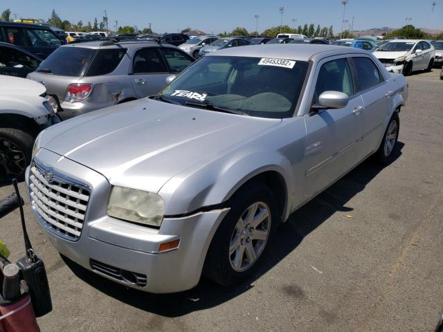 Photo 2 from auction – 2005 CHRYSLER 300 TOURIN with VIN 2C3JA53G85H628340