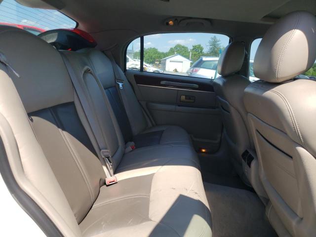 Photo 6 from auction – 2004 LINCOLN TOWN CAR U with VIN 1LNHM83WX4Y674293