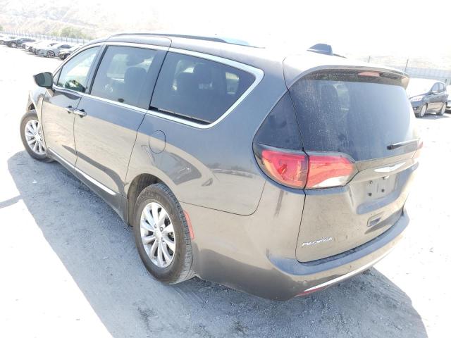 Photo 3 from auction – 2018 CHRYSLER PACIFICA T with VIN 2C4RC1BG7JR109190