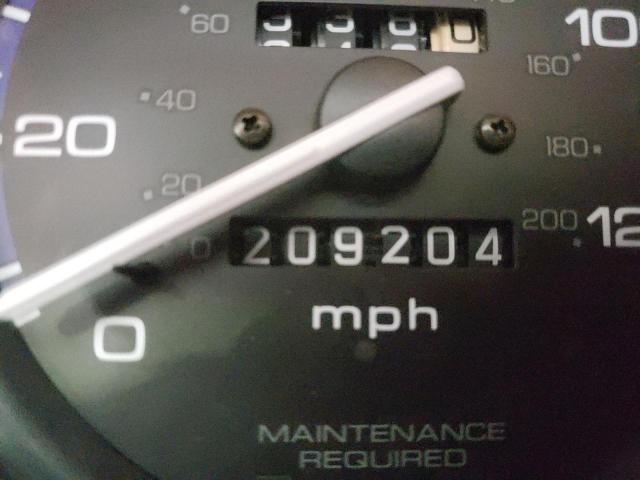 Photo 8 from auction – 2000 HONDA CIVIC with VIN 2HGEJ6619YH590827