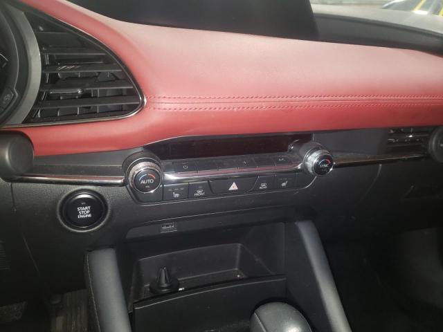 Photo 9 from auction – 2019 MAZDA 3 PREMIUM with VIN JM1BPBNMXK1124253