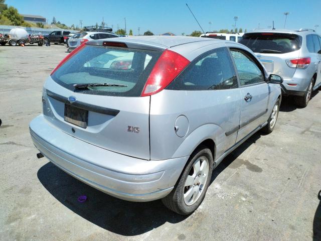 Photo 4 from auction – 2001 FORD FOCUS ZX3 with VIN 3FAFP31381R246995