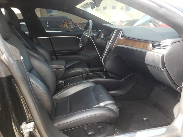 Photo 5 from auction – 2017 TESLA MODEL S with VIN 5YJSA1E28HF192755