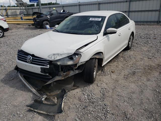 Photo 2 from auction – 2015 VOLKSWAGEN PASSAT S with VIN 1VWAT7A37FC048287