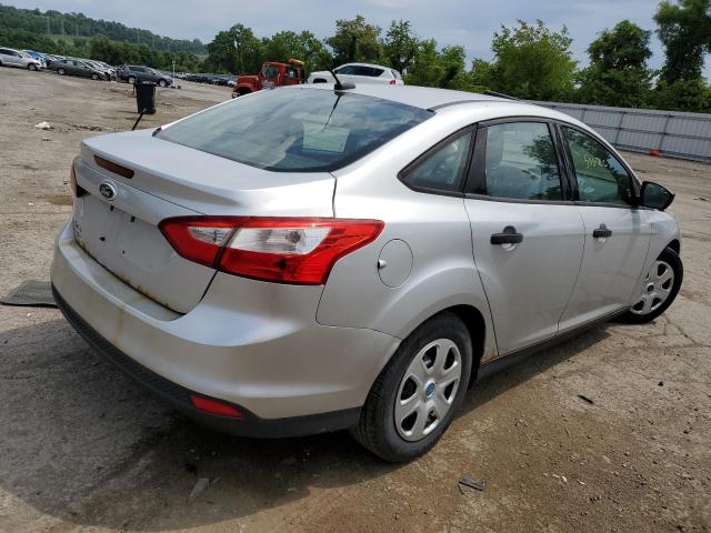 Photo 4 from auction – 2012 FORD FOCUS S with VIN 1FAHP3E21CL173450