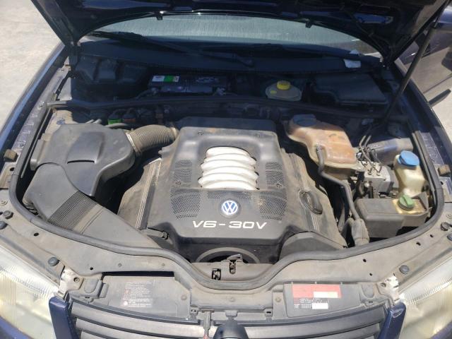 Photo 7 from auction – 2001 VOLKSWAGEN PASSAT with VIN WVWAH63B91P013495