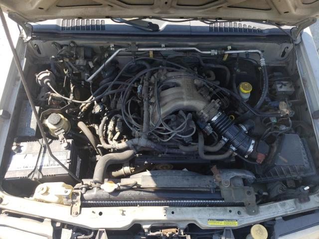 Photo 7 from auction – 2000 NISSAN FRONTIER C with VIN 1N6ED27T2YC367320
