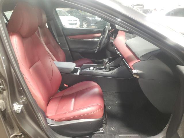 Photo 5 from auction – 2019 MAZDA 3 PREMIUM with VIN JM1BPBNMXK1124253
