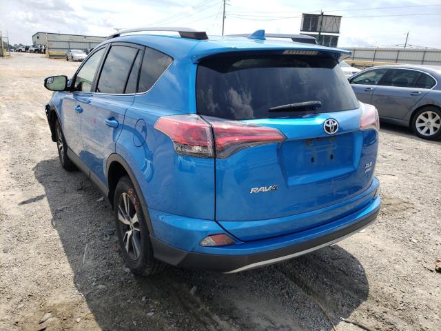 Photo 3 from auction – 2017 TOYOTA RAV4 XLE with VIN JTMRFREVXHJ108226