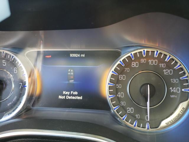 Photo 8 from auction – 2015 CHRYSLER 200 C with VIN 1C3CCCCB2FN681717