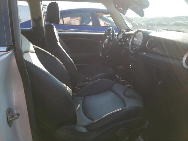 Photo 5 from auction – 2011 MINI COOPER S with VIN WMWSV3C59BTY11281