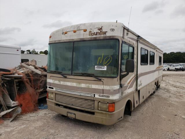 Photo 2 from auction – 1999 CHEVROLET BOUNDER with VIN 1GBLP37J7X3301791