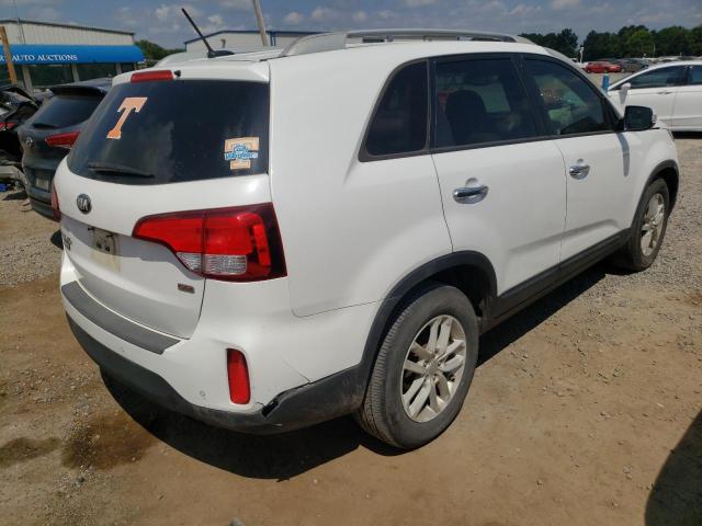 Photo 4 from auction – 2015 KIA SORENTO LX with VIN 5XYKT4A60FG593209