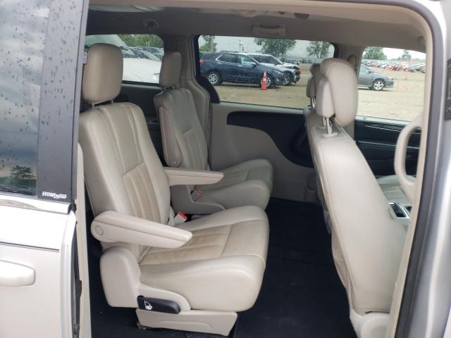 Photo 6 from auction – 2012 CHRYSLER TOWN & COU with VIN 2C4RC1BG2CR170546