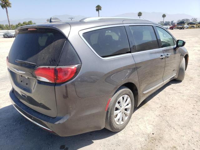 Photo 4 from auction – 2018 CHRYSLER PACIFICA T with VIN 2C4RC1BG7JR109190