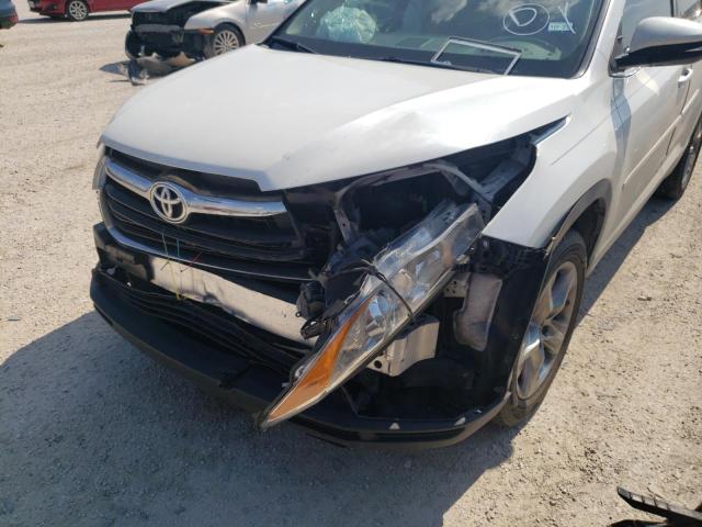 Photo 9 from auction – 2016 TOYOTA HIGHLANDER with VIN 5TDYKRFH1GS184614