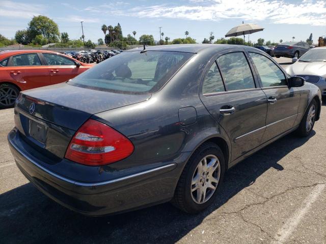 Photo 4 from auction – 2004 MERCEDES-BENZ E 320 with VIN WDBUF65J54A585113