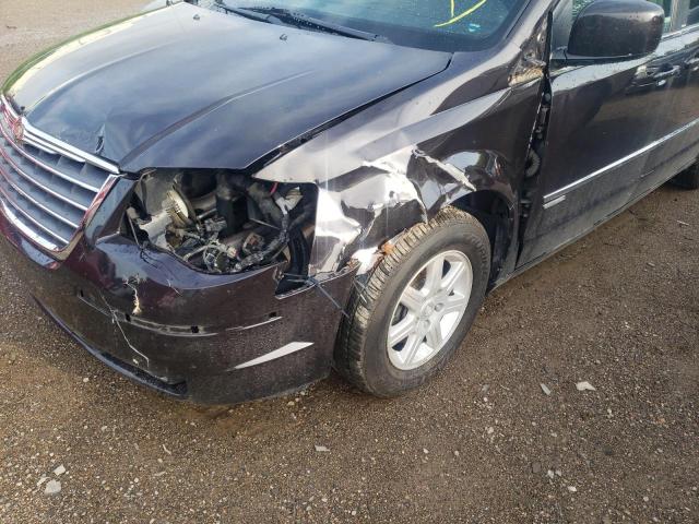 Photo 9 from auction – 2010 CHRYSLER TOWN & COU with VIN 2A4RR5D11AR286648