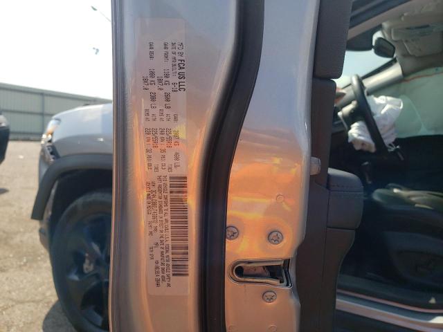 Photo 10 from auction – 2018 JEEP COMPASS LA with VIN 3C4NJDBB2JT433672