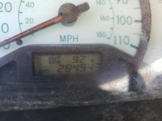 Photo 8 from auction – 2003 TOYOTA COROLLA CE with VIN JTDBR32EX32016658