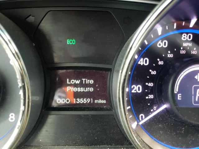 Photo 8 from auction – 2011 HYUNDAI SONATA SE with VIN 5NPEC4AC8BH177382
