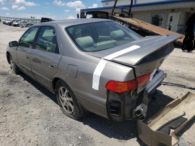 Photo 3 from auction – 2000 TOYOTA CAMRY CE with VIN 4T1BG22K6YU663250