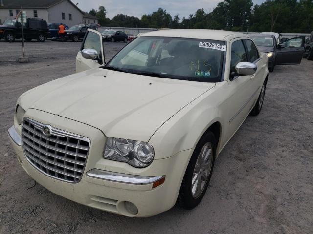 Photo 9 from auction – 2008 CHRYSLER 300 LIMITE with VIN 2C3LA33G98H252202