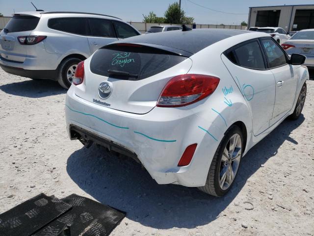 Photo 4 from auction – 2017 HYUNDAI VELOSTER with VIN KMHTC6AD6HU324692