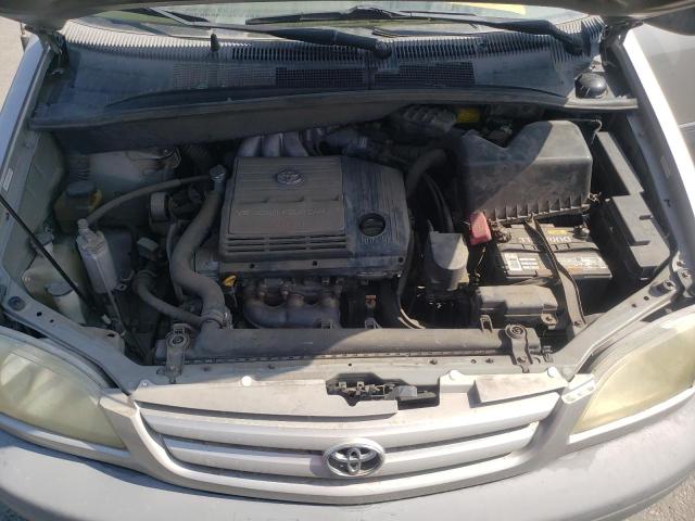 Photo 7 from auction – 2002 TOYOTA SIENNA CE with VIN 4T3ZF19C02U435897