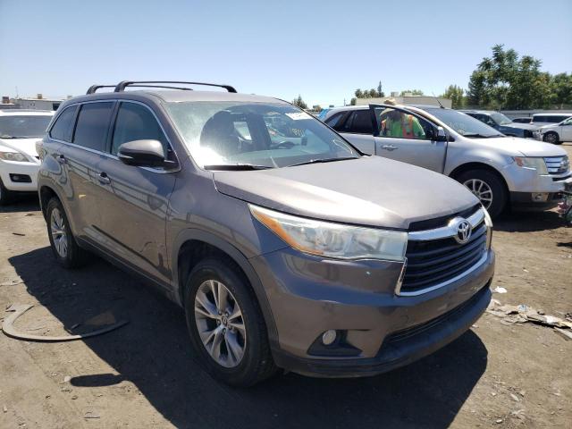 TOYOTA HIGHLANDER 2016 with VIN 5TDZKRFH2GS135457 - Photo from auction