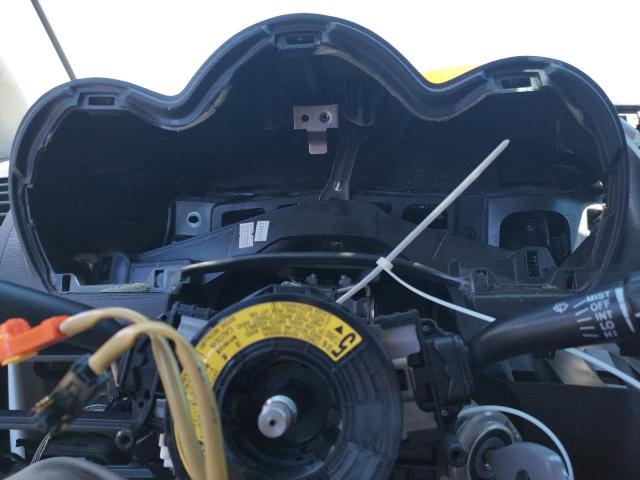 Photo 8 from auction – 2006 TOYOTA SCION TC with VIN JTKDE167560124506