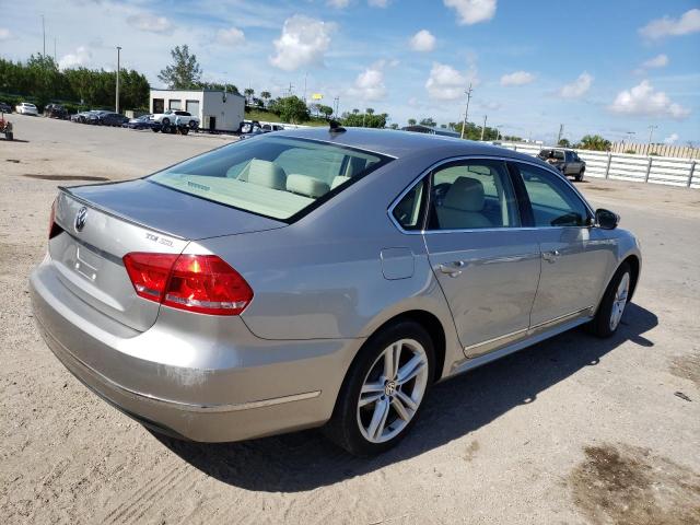 Photo 4 from auction – 2014 VOLKSWAGEN PASSAT SEL with VIN 1VWCN7A37EC070775