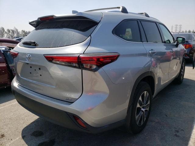 Photo 4 from auction – 2021 TOYOTA HIGHLANDER with VIN 5TDHZRAH2MS047535
