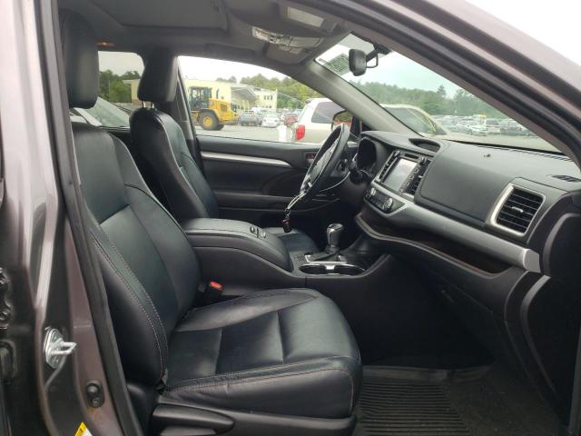 Photo 5 from auction – 2016 TOYOTA HIGHLANDER with VIN 5TDJKRFH4GS350979