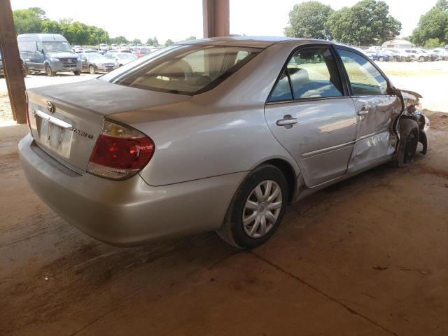 Photo 4 from auction – 2005 TOYOTA CAMRY with VIN 4T1BE32K95U520140
