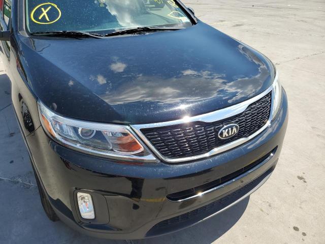 Photo 9 from auction – 2015 KIA SORENTO LX with VIN 5XYKT4A71FG569638