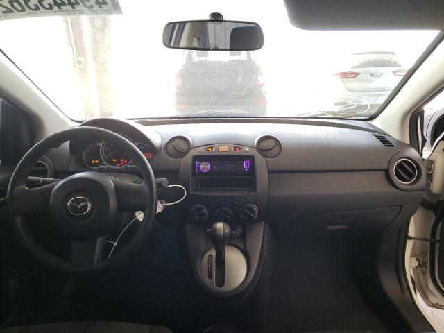 Photo 9 from auction – 2011 MAZDA MAZDA2 with VIN JM1DE1HY3B0108456