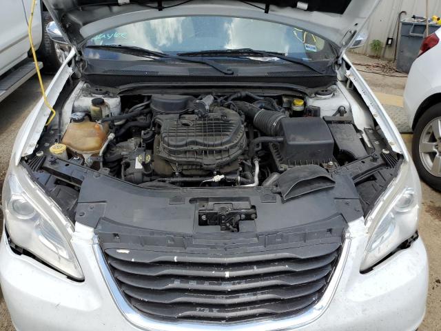 Photo 7 from auction – 2013 CHRYSLER 200 LIMITE with VIN 1C3CCBCG2DN696561