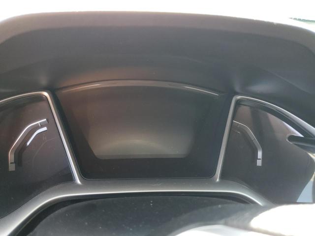 Photo 8 from auction – 2018 HONDA CIVIC EX with VIN 19XFC2F71JE033437