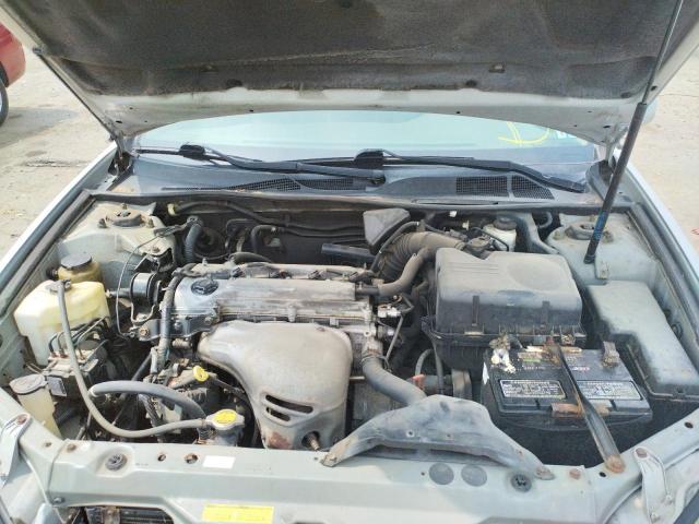 Photo 7 from auction – 2004 TOYOTA CAMRY LE with VIN 4T1BE32KX4U819215