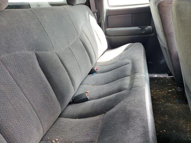 Photo 6 from auction – 2000 CHEVROLET SILVERADO with VIN 2GCEK19T2Y1102189