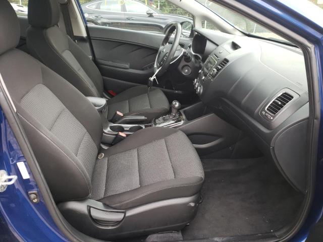 Photo 5 from auction – 2017 KIA FORTE LX with VIN 3KPFK4A72HE030739