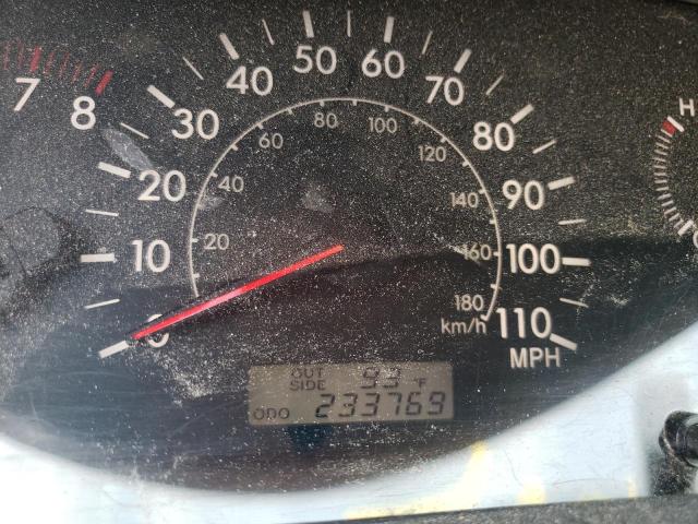Photo 8 from auction – 2005 TOYOTA COROLLA CE with VIN 2T1BR30E15C333736