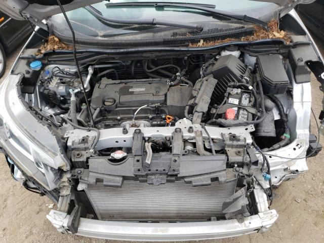 Photo 7 from auction – 2016 HONDA CR-V SE with VIN 2HKRM4H42GH627404